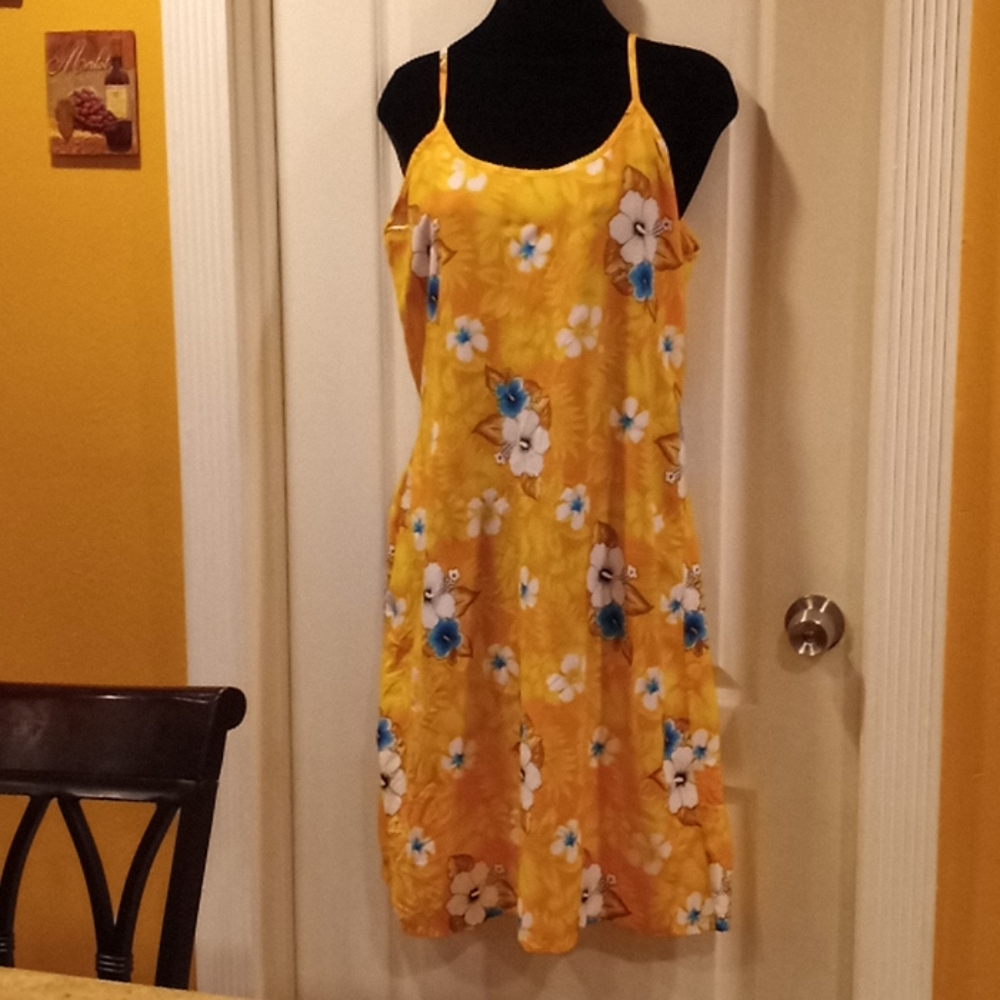 Island Expressions Sun 🌞  Dress